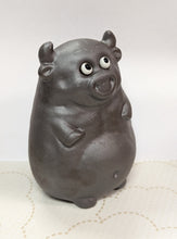 Load image into Gallery viewer, Purple Clay Round Bull