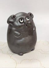 Load image into Gallery viewer, Purple Clay Round Pig