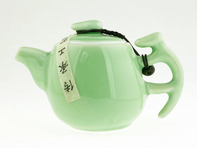 Curvy Green Tea Pot